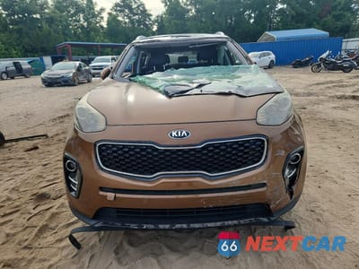 Piąte zdjęcie samochodu w środku: 2017 KIA SPORTAGE EX VIN:KNDPN3AC8H7262541 - miniatura