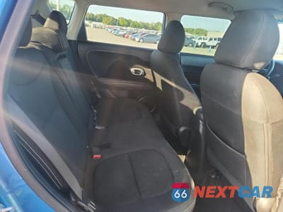 Zdjęcie 10 z 12 samochodu: 2016 KIA SOUL + VIN:KNDJP3A53G7330406 - miniatura
