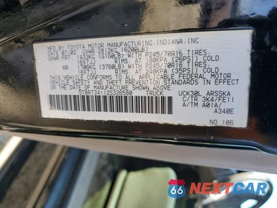 Zdjęcie 12 z 12 samochodu: 2002 TOYOTA TUNDRA SR5 V8 VIN:5TBRT34112S326580 - miniatura