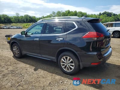 Drugie zdjęcie samochodu z przodu: 2017 NISSAN ROGUE SV VIN:5N1AT2MV0HC860497 - miniatura