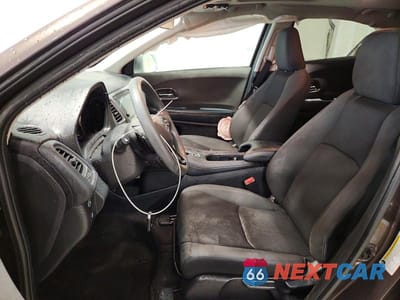 Zdjęcie 7 z 13 samochodu: 2019 HONDA HR-V EX VIN:3CZRU6H52KM709019 - miniatura
