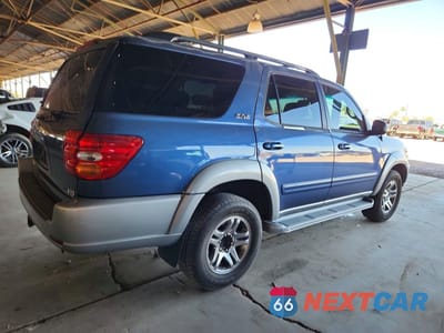 Trzecie zdjęcie samochodu z tyłu: 2004 TOYOTA SEQUOIA SR5 VIN:5TDZT34A04S237111 - miniatura