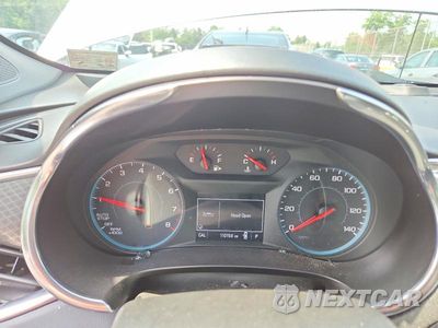 Zdjęcie 9 z 12 samochodu: 2020 CHEVROLET MALIBU LT VIN:1G1ZD5STXLF052052 - miniatura