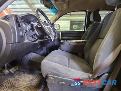 Zdjęcie 7 z 12 samochodu: 2009 CHEVROLET SILVERADO K1500 LT VIN:1GCEK29049Z100254 - miniatura