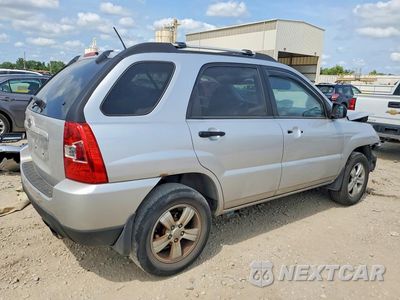 Trzecie zdjęcie samochodu z tyłu: 2010 KIA SPORTAGE LX VIN:KNDKG3A44A7722815 - miniatura