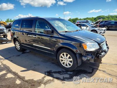 Czwarte zdjęcie samochodu z boku: 2015 CHRYSLER TOWN & COUNTRY TOURING VIN:2C4RC1BGXFR618357 - miniatura