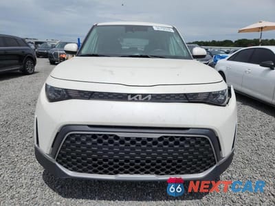 Piąte zdjęcie samochodu w środku: 2024 KIA SOUL LX VIN:KNDJ23AU3R7897952 - miniatura
