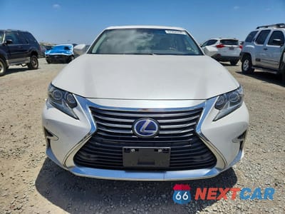Piąte zdjęcie samochodu w środku: 2017 LEXUS ES 300H VIN:JTHBW1GG7H2152923 - miniatura