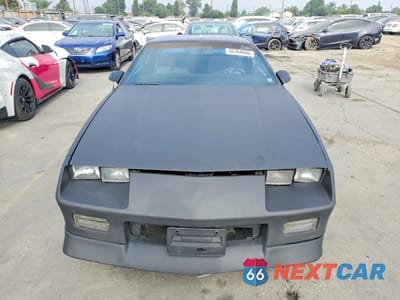 Piąte zdjęcie samochodu w środku: 1991 CHEVROLET CAMARO RS VIN:1G1FP23E6ML116289 - miniatura