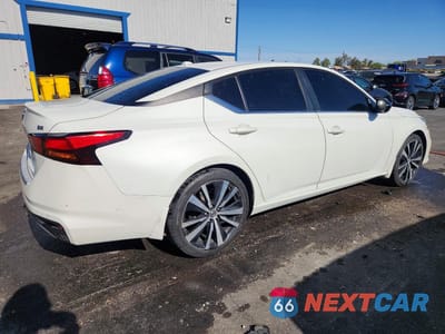Trzecie zdjęcie samochodu z tyłu: 2021 NISSAN ALTIMA SR VIN:1N4BL4CV7MN413384 - miniatura