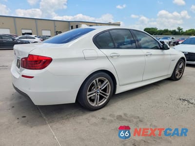 Trzecie zdjęcie samochodu z tyłu: 2016 BMW 528 I VIN:WBA5A5C5XGD529379 - miniatura