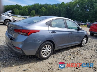 Trzecie zdjęcie samochodu z tyłu: 2019 HYUNDAI ACCENT SEL VIN:3KPC24A32KE071105 - miniatura