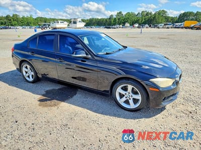 Czwarte zdjęcie samochodu z boku: 2015 BMW 320 I XDRIVE VIN:WBA3C3G54FNT51512 - miniatura