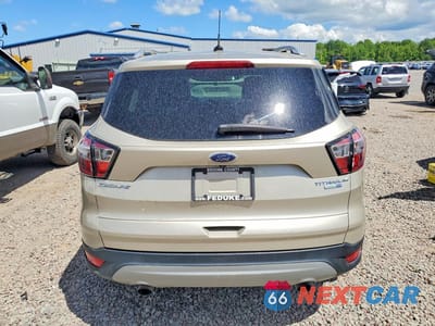 Zdjęcie 6 z 14 samochodu: 2017 FORD ESCAPE TITANIUM VIN:1FMCU9JD1HUC21081 - miniatura