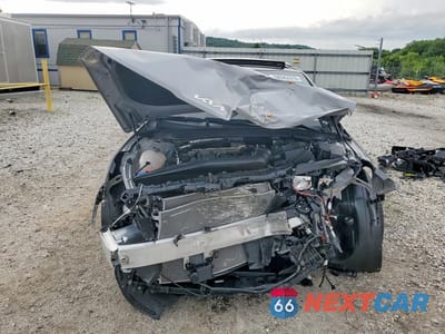 Piąte zdjęcie samochodu w środku: 2026 KIA K5 GT LINE VIN:KNAG64J72T5468719 - miniatura
