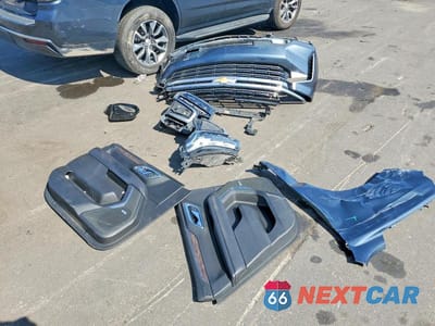 Zdjęcie 13 z 14 samochodu: 2021 CHEVROLET TAHOE C1500 LT VIN:1GNSCNKD9MR236748 - miniatura