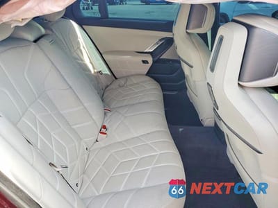 Zdjęcie 10 z 12 samochodu: 2024 BMW 740 I VIN:WBA23EH03RCS10960 - miniatura