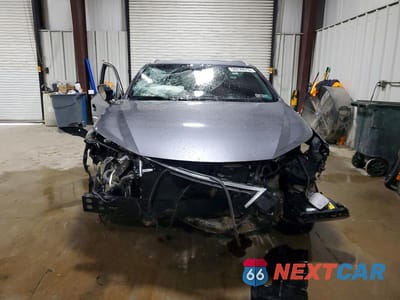 Piąte zdjęcie samochodu w środku: 2017 LEXUS NX 200T F SPORT VIN:JTJBARBZ6H2143277 - miniatura