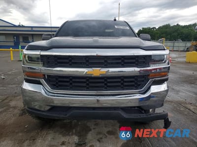 Piąte zdjęcie samochodu w środku: 2016 CHEVROLET SILVERADO K1500 LT VIN:1GCVKREC6GZ248735 - miniatura
