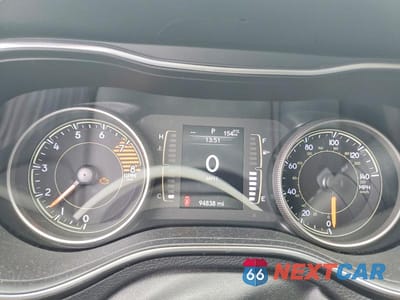 Zdjęcie 9 z 13 samochodu: 2019 JEEP CHEROKEE LATITUDE VIN:1C4PJMCX0KD254153 - miniatura