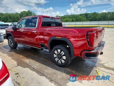 Drugie zdjęcie samochodu z przodu: 2024 GMC SIERRA K2500 DENALI VIN:1GT49REY8RF442996 - miniatura