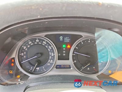 Zdjęcie 9 z 13 samochodu: 2006 LEXUS IS 350 VIN:JTHBE262065008009 - miniatura