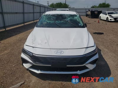 Piąte zdjęcie samochodu w środku: 2026 HYUNDAI ELANTRA HYBRID BLUE VIN:KMHLM4DJ0TU184814 - miniatura