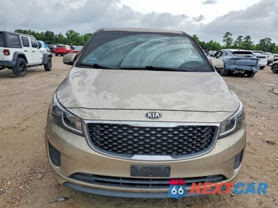 Piąte zdjęcie samochodu w środku: 2017 KIA SEDONA LX VIN:KNDMB5C19H6219304 - miniatura
