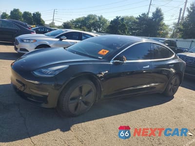 2019 TESLA MODEL 3 5YJ3E1EA2KF297623 - główne zdjęcie licytacji z USA - miniatura