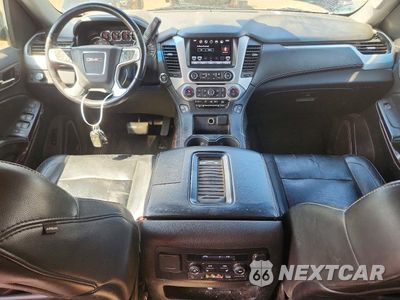 Zdjęcie 8 z 13 samochodu: 2016 GMC YUKON XL C1500 SLT VIN:1GKS1GKCXGR112952 - miniatura