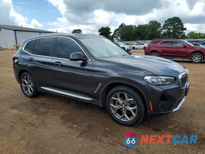 Czwarte zdjęcie samochodu z boku: 2022 BMW X3 XDRIVE30I VIN:5UX53DP06N9K07777 - miniatura