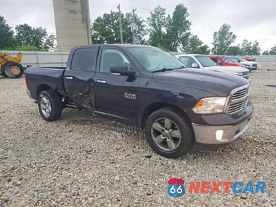 Czwarte zdjęcie samochodu z boku: 2017 RAM 1500 CREW 4X4 LRME VIN:1C6RR7LGXHS755999 - miniatura
