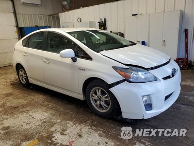 Czwarte zdjęcie samochodu z boku: 2010 TOYOTA PRIUS III VIN:JTDKN3DU5A1022063 - miniatura