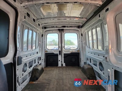 Zdjęcie 10 z 13 samochodu: 2024 FORD TRANSIT T-250 VIN:1FTBR1C81RKA14951 - miniatura