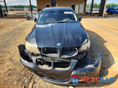 Piąte zdjęcie samochodu w środku: 2010 BMW 328 I VIN:WBAPH7G57ANM51526 - miniatura