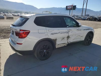 Trzecie zdjęcie samochodu z tyłu: 2016 BMW X3 XDRIVE28I VIN:5UXWX9C59G0D86771 - miniatura