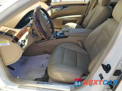 Zdjęcie 7 z 12 samochodu: 2012 MERCEDES-BENZ S 550 4MATIC VIN:WDDNG9EB9CA474775 - miniatura