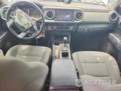 Zdjęcie 8 z 12 samochodu: 2022 TOYOTA TACOMA SR5 V6 VIN:3TMCZ5ANXNM484631 - miniatura