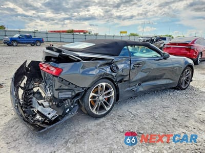 Trzecie zdjęcie samochodu z tyłu: 2017 CHEVROLET CAMARO SS VIN:1G1FH3D70H0123457 - miniatura