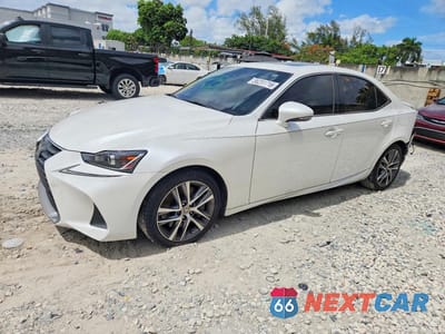 2020 LEXUS IS 300 JTHAA1D21L5106594 - główne zdjęcie licytacji z USA - miniatura