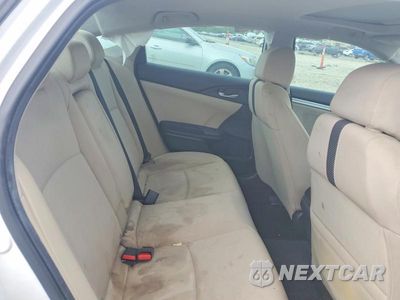 Zdjęcie 10 z 12 samochodu: 2020 HONDA CIVIC EX VIN:19XFC1F35LE004985 - miniatura