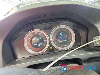 Zdjęcie 9 z 12 samochodu: 2012 VOLVO S60 T5 VIN:YV1622FS8C2041553 - miniatura