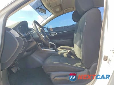 Zdjęcie 7 z 12 samochodu: 2018 NISSAN SENTRA SR VIN:3N1AB7AP5JY269995 - miniatura