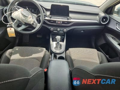 Zdjęcie 8 z 13 samochodu: 2022 KIA FORTE LXS VIN:3KPF24AD8NE427700 - miniatura