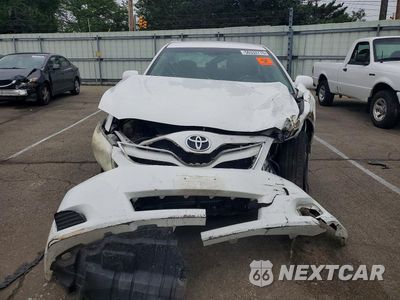 Piąte zdjęcie samochodu w środku: 2010 TOYOTA CAMRY LE VIN:4T4BF3EK0AR044241 - miniatura