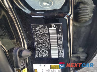 Zdjęcie 12 z 12 samochodu: 2014 TOYOTA PRIUS TWO VIN:JTDKN3DU6E0381241 - miniatura