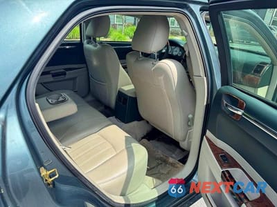 Zdjęcie 6 z 14 samochodu: 2006 CHRYSLER 300 C VIN:2C3KA63H26H117663 - miniatura