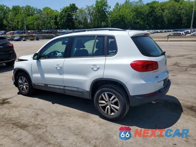 Drugie zdjęcie samochodu z przodu: 2016 VOLKSWAGEN TIGUAN S VIN:WVGAV7AX6GW570176 - miniatura