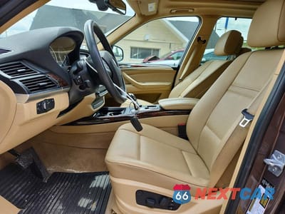 Zdjęcie 7 z 13 samochodu: 2013 BMW X5 XDRIVE35I VIN:5UXZV4C57D0E04475 - miniatura