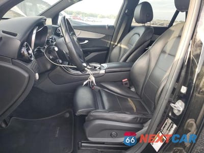 Zdjęcie 7 z 13 samochodu: 2019 MERCEDES-BENZ GLC 300 4MATIC VIN:WDC0G4KBXKV124598 - miniatura